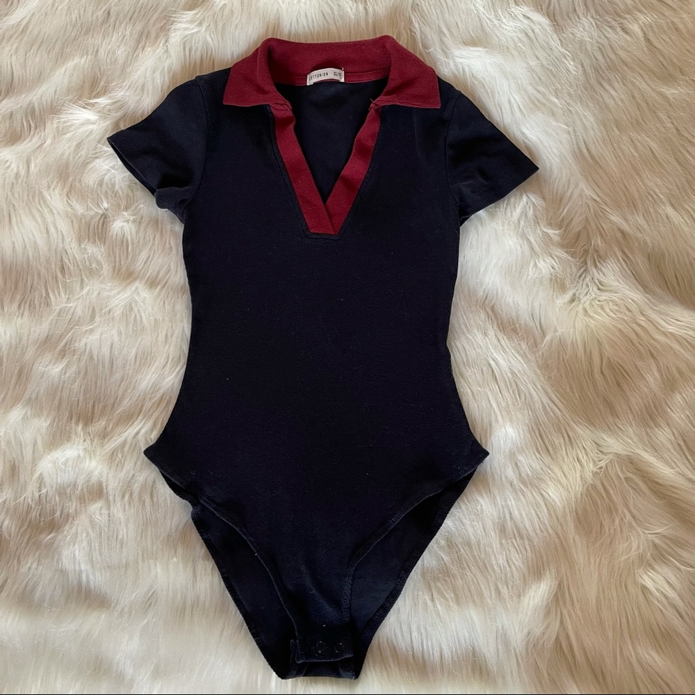 Black V neck Bodysuit with burgundy collar